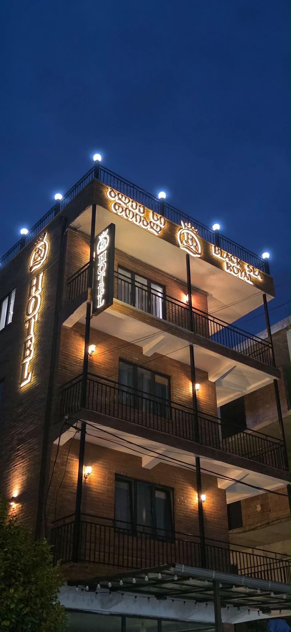 Black Sea Royal Hotel at night